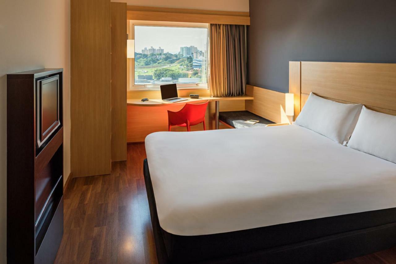 Ibis São José dos Campos Colinas  Hotel Exterior foto